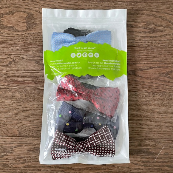 Boys 5-Pack Pre-Tied Bow Tie Bundle - Assorted Colours - Adjustable Elastic Neck - Picture 5 of 5